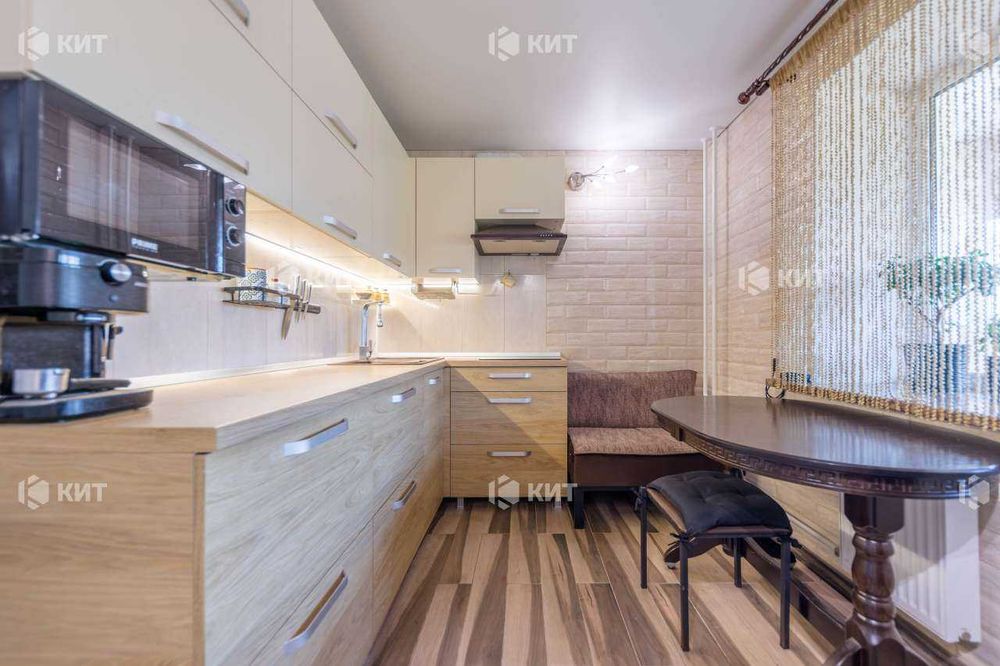 2к. 56м2, с. Подвірки, (с. Подворки, м. Холодная Гора), 125555