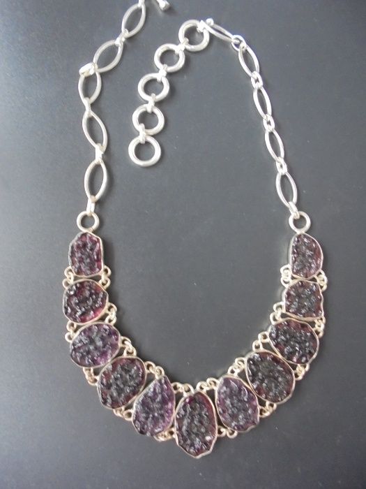 Colar em prata e resina