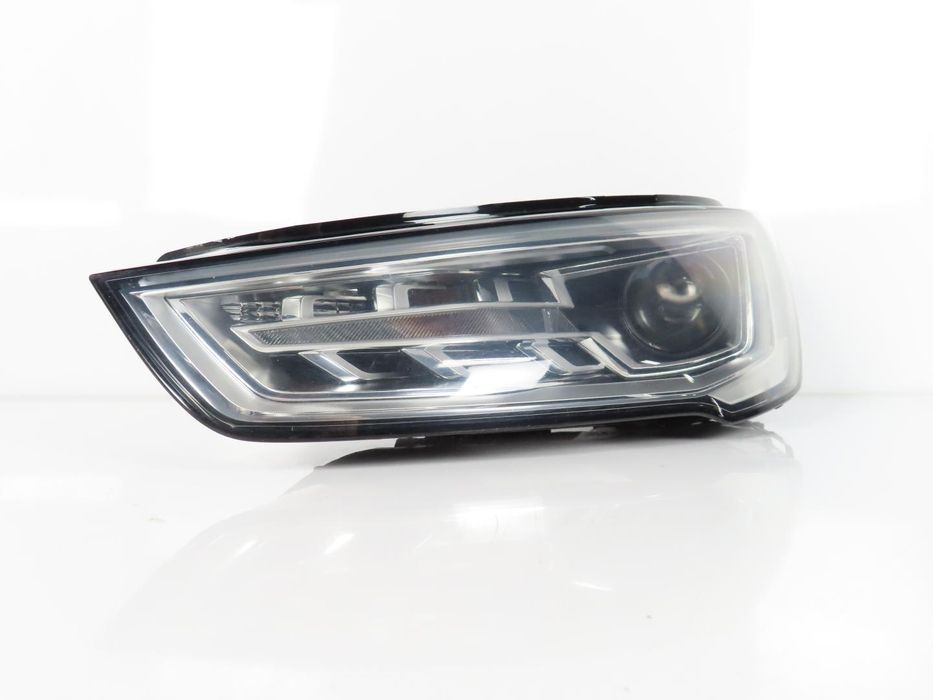 Farol Xenon Audi A1 Ref: 8Xa941005 2010 - 2025