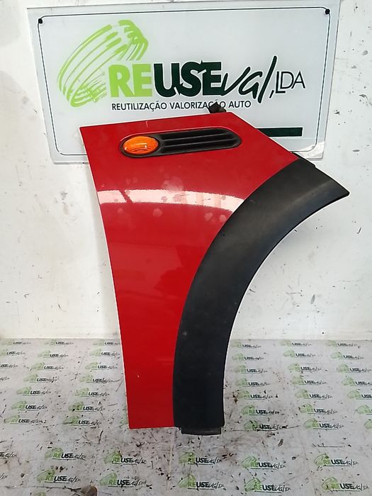 Guarda-lamas direito MINI Mini (R50, R53)