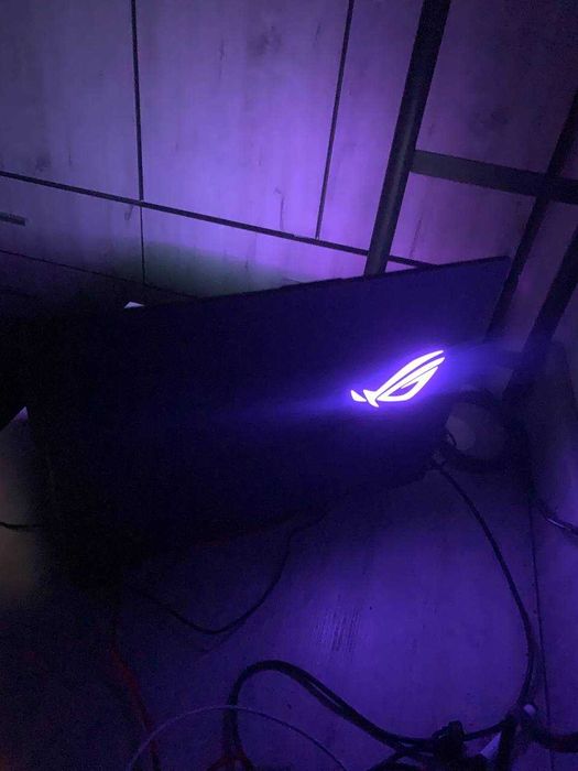 Laptop Gamingowy ASUS | GTX 1070  | i7 8750H | 16 GB RAM | 120 HZ