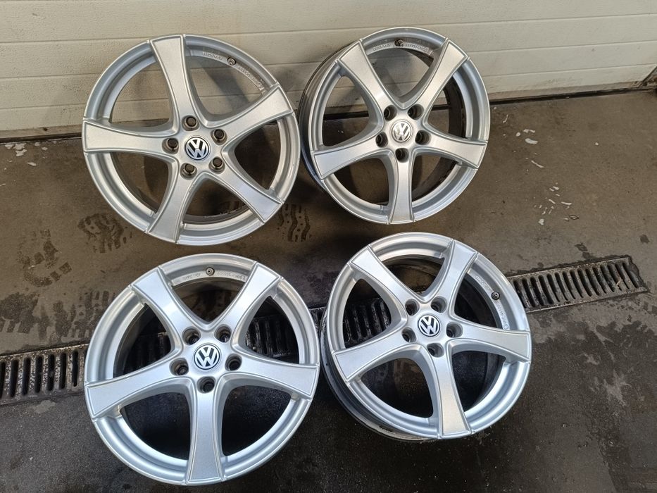 Alufelgi 17 5x112 VW passat caddy Sharan Tiguan golf