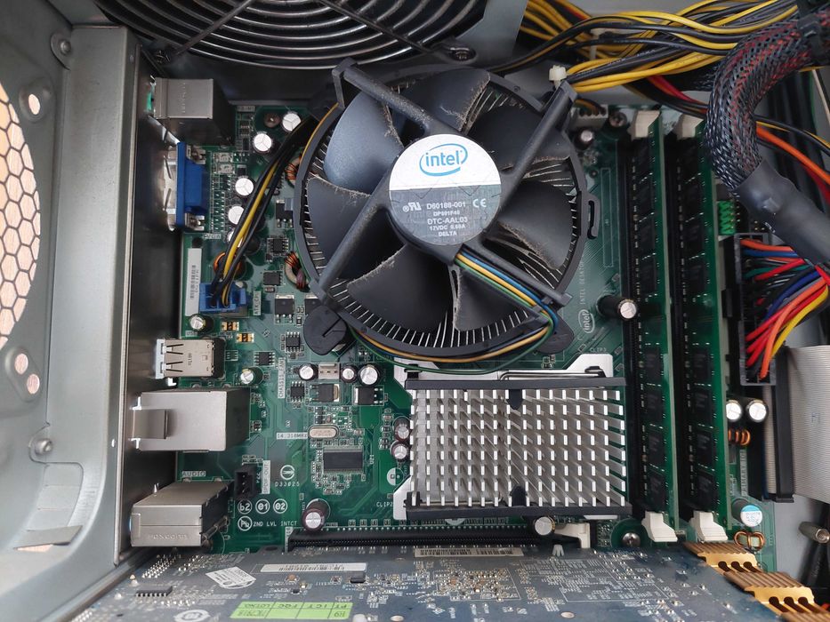 Komputer stacjonarny bez dysku