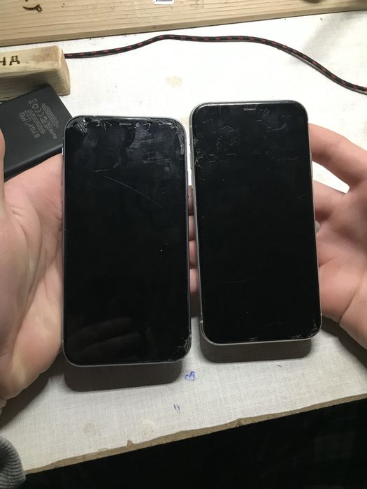 Iphone 11 Включаются