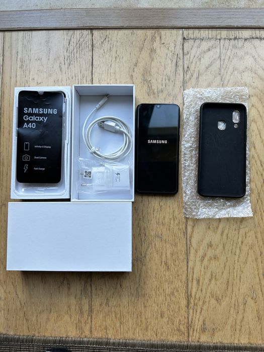 Samsung Galaxy A40