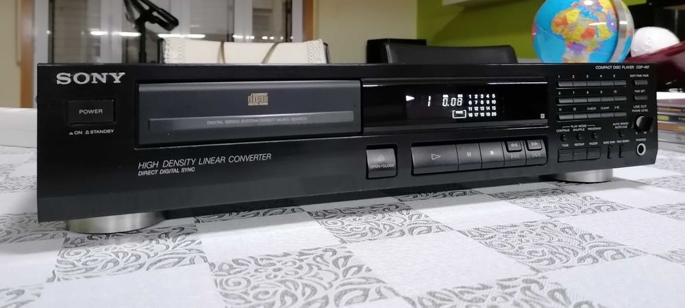 Leitor de CD Sony CDP-497, Em Excelente Estado