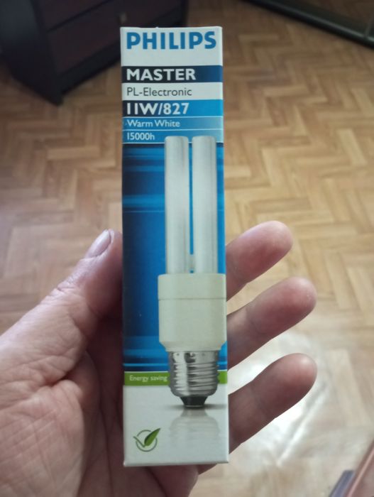 Енергозберігаючі лампочки. PHILIPS.