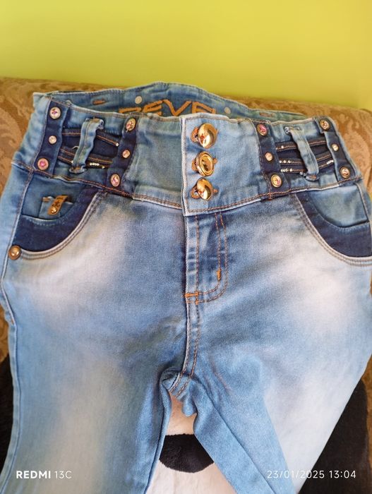 Calças do Brasil de cintura baixa e muito estilosas