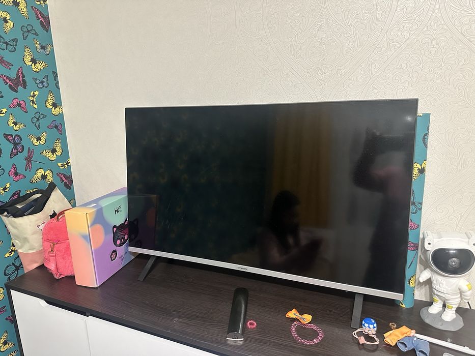 Телевізор Skyworth 40e6