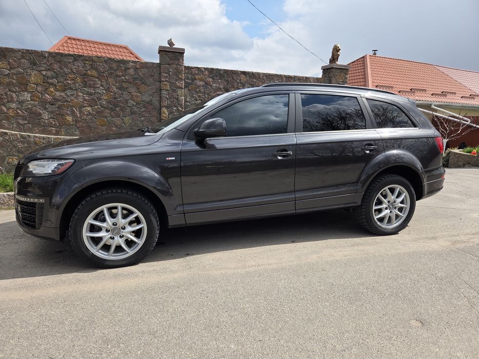 AUDI Q7 2014р.в  3.0 дизель