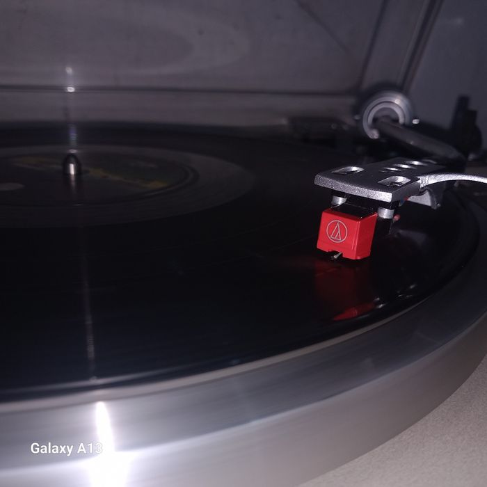 Gira-discos pioneer PL 514