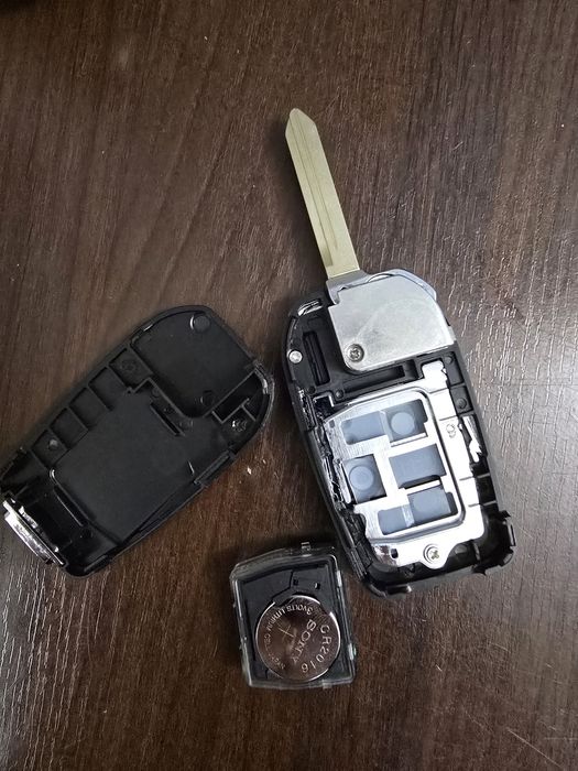 Викидний Ключ toyota