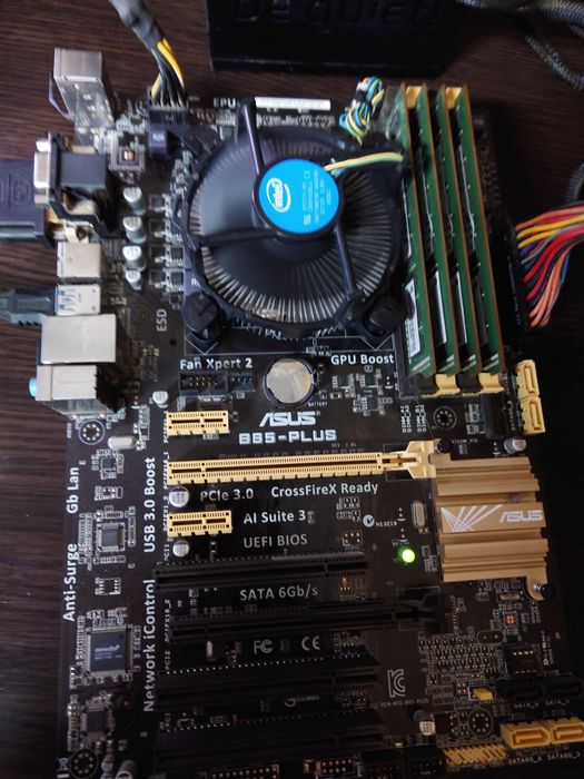 asus b85-plus i5 4440 16gb ddr3 комплект