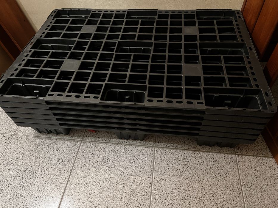Pallets plasticos  1,20x0,80