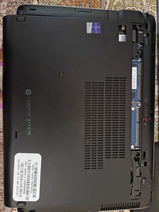 HP EliteBook 840 G1 14" (1366x768, TN) i5-4300U, 256SSD + док станція