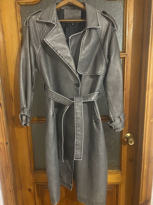 Плащ з еко шкіри