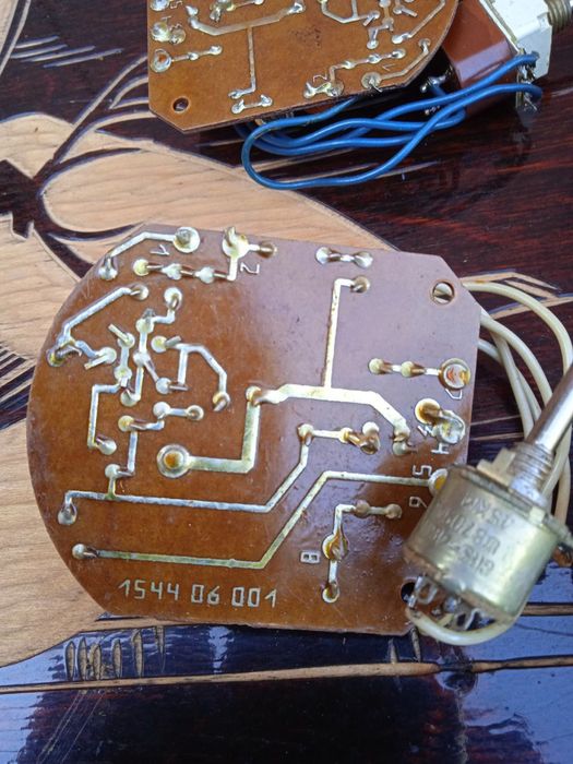 Продам 8 плат управления 220 в на 12 вольт