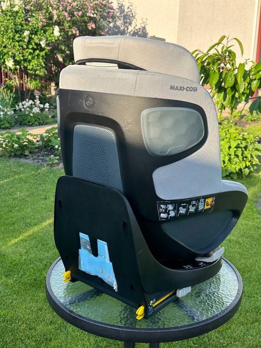 Дитяче автокрісло maxi-cosi 360