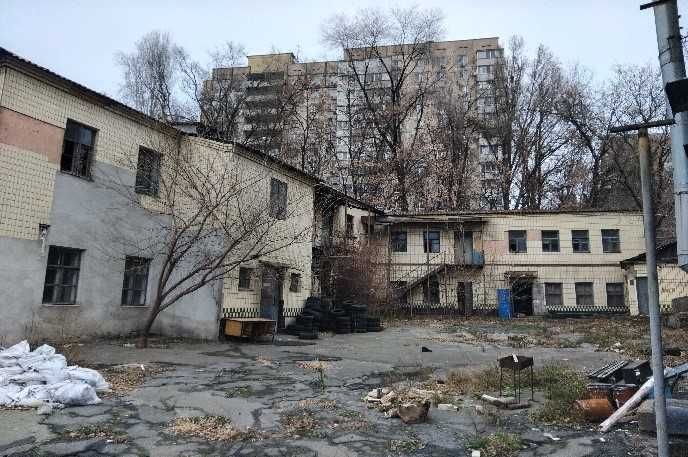 Майновий комплекс 1 955.4 м2, Дніпро, вул. Миколи Руденка, 25А