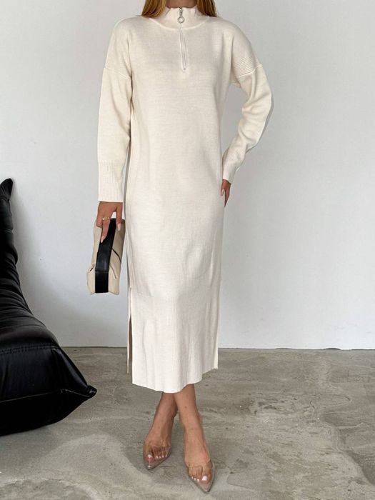 Жіноча тепла сукня міді з коміром на блискавці