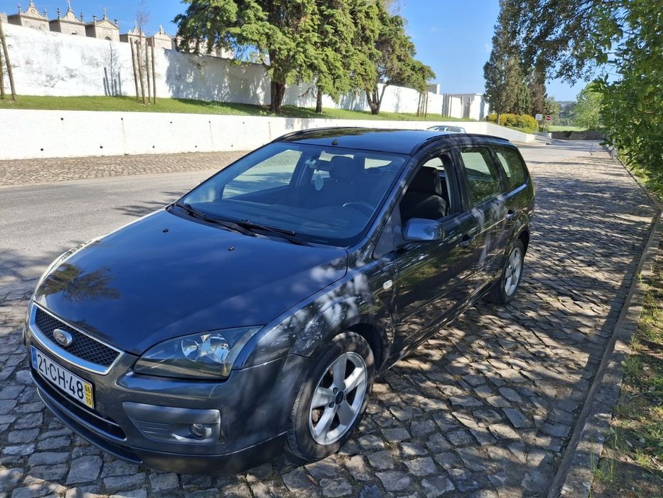 Ford Focus SW Versão Titanium