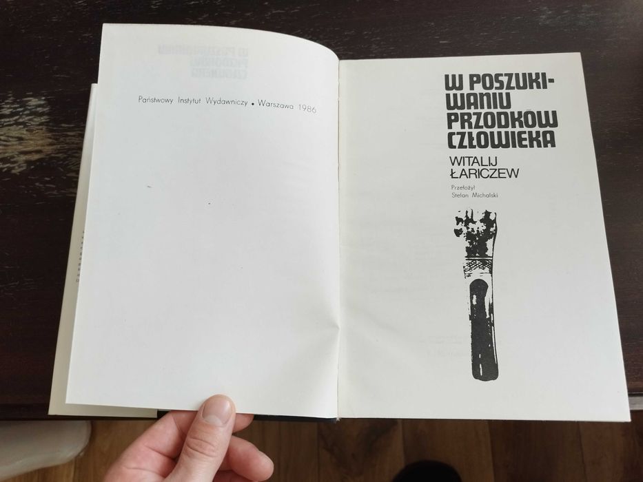 W poszukiwaniu przodków człowieka - Witalij Łariczew