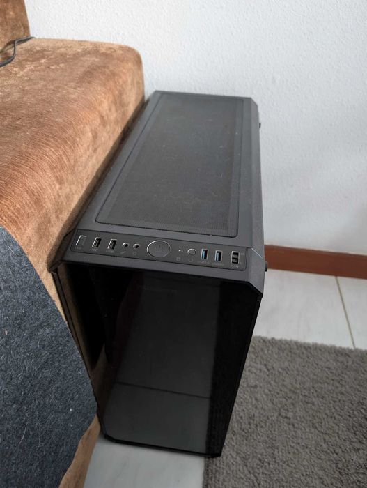 Pc Gaming led em optimo estado464216310080481280
