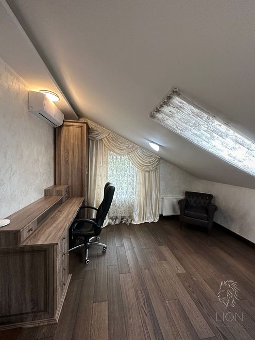 Без % Продаж Будинку 200 кВ.м. Басейн , 14,5 соток. Пухівка