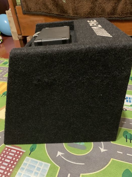 Продам саб Alpine