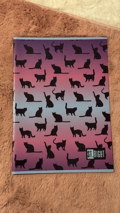 Zeszyt A4 w lonie 32 kartkowy