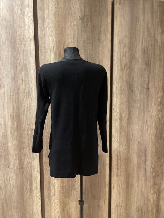 Czarna bluzka z dzianiny