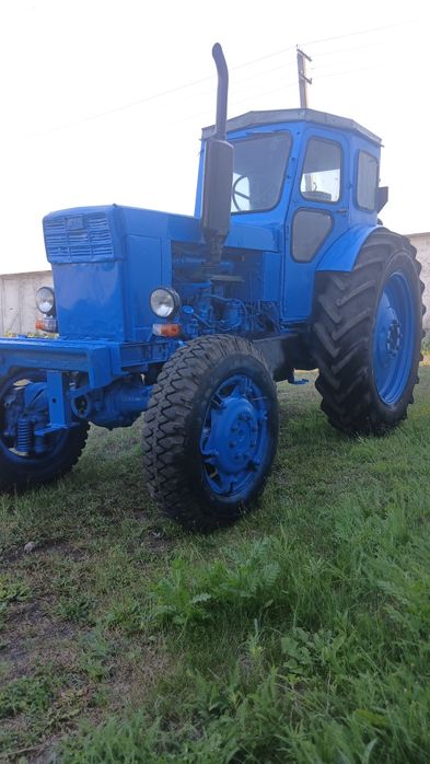 Продам трактор Т-40 АМ + причеп 2птс4+культиватор