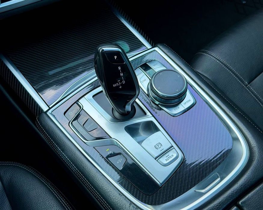 Продаж гарного BMW 740І