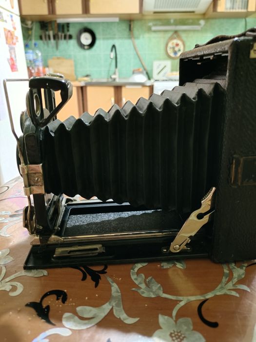 Продам фотоаппарат Compur