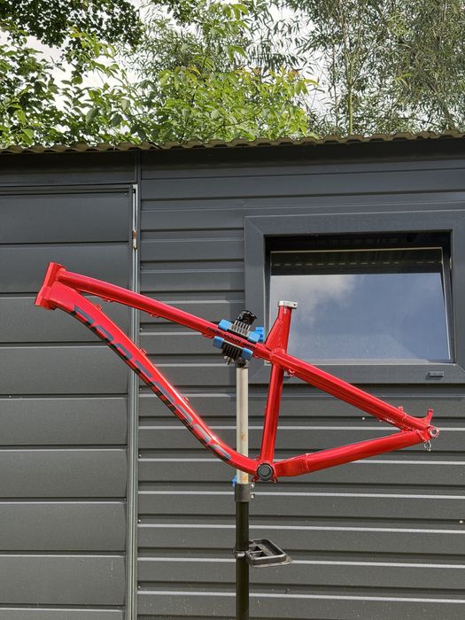 Rama dartmoor hornet red devil 27.5