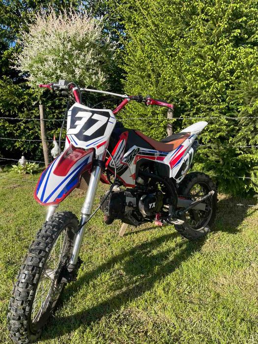 Мотоцикл не дорогой