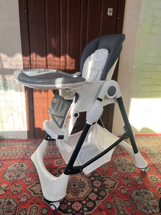 Дитячий стільчик для годування Carello Stella