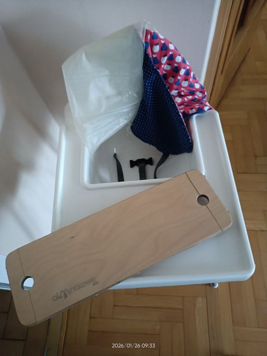 Stołeczek do karmienia