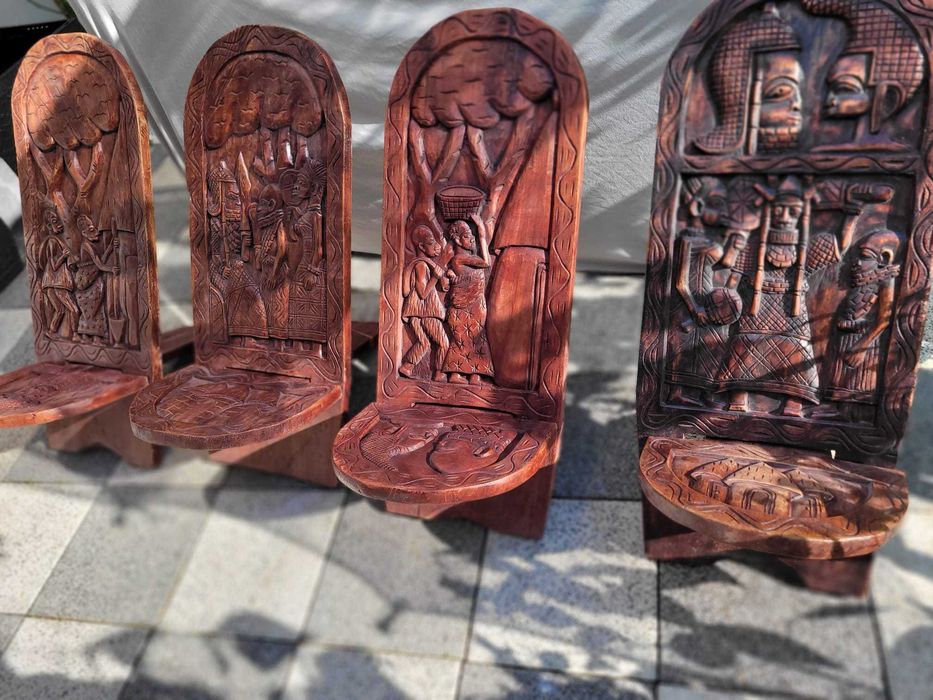 sprzedam Ręcznie rzeźbione krzesła z Ghany – egzotyczne "Lazy Chairs" z litego drewna – komplet 4 szt.