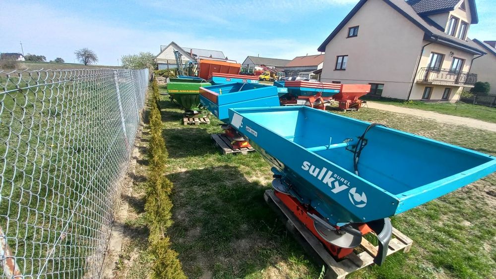 Rozsiewacz nawozów SULKY Kuhn  Kverneland