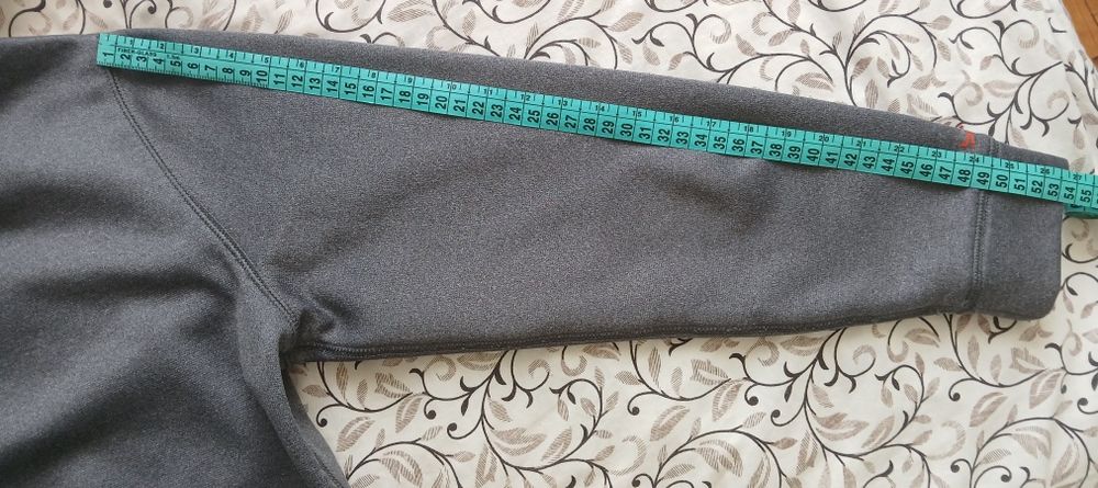 Under Armour худі, на зріст 158 см