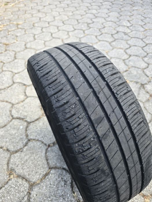 Pneus goodyear 16