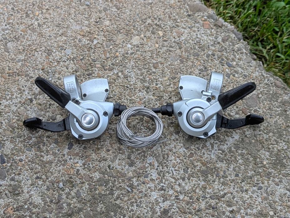 Манетки Shimano Deore XT M-750