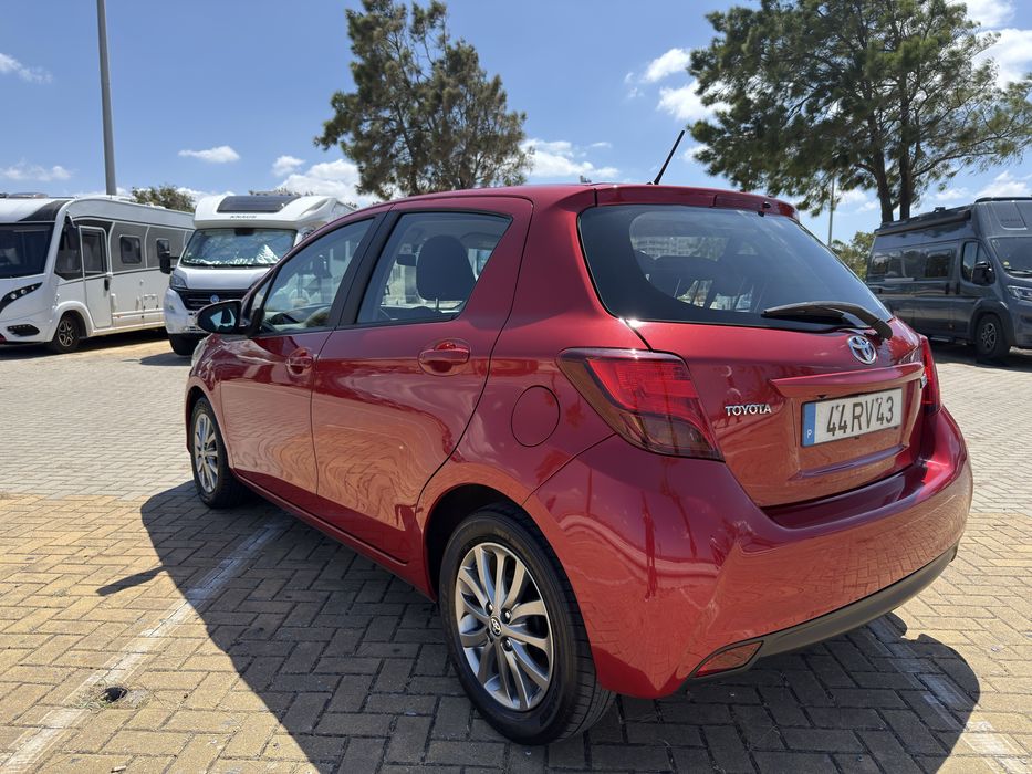 Toyota Yaris 2016 1.0 Gasolina de corrente 117,000km nacional so de um dono aceito retoma troca