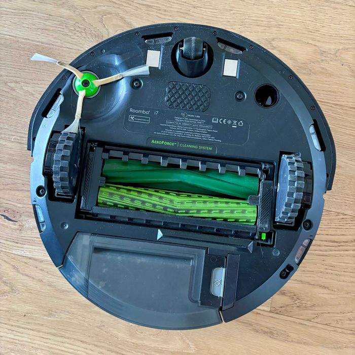 iRobot Roomba i7 + barreira virtual