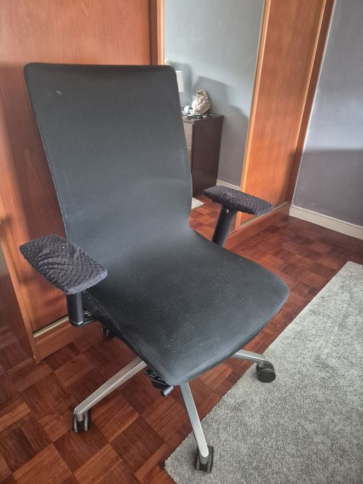 Cadeira escritório como nova
