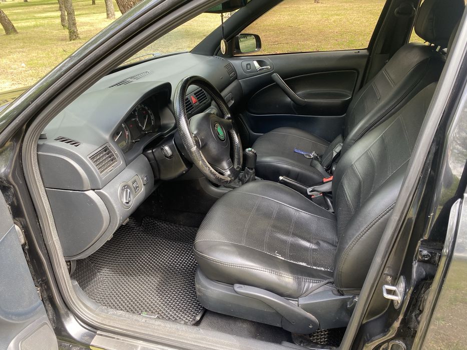 Skoda Octavia 2007 VIN TMBDL41U58B008550 фото оголошення 2 з 8