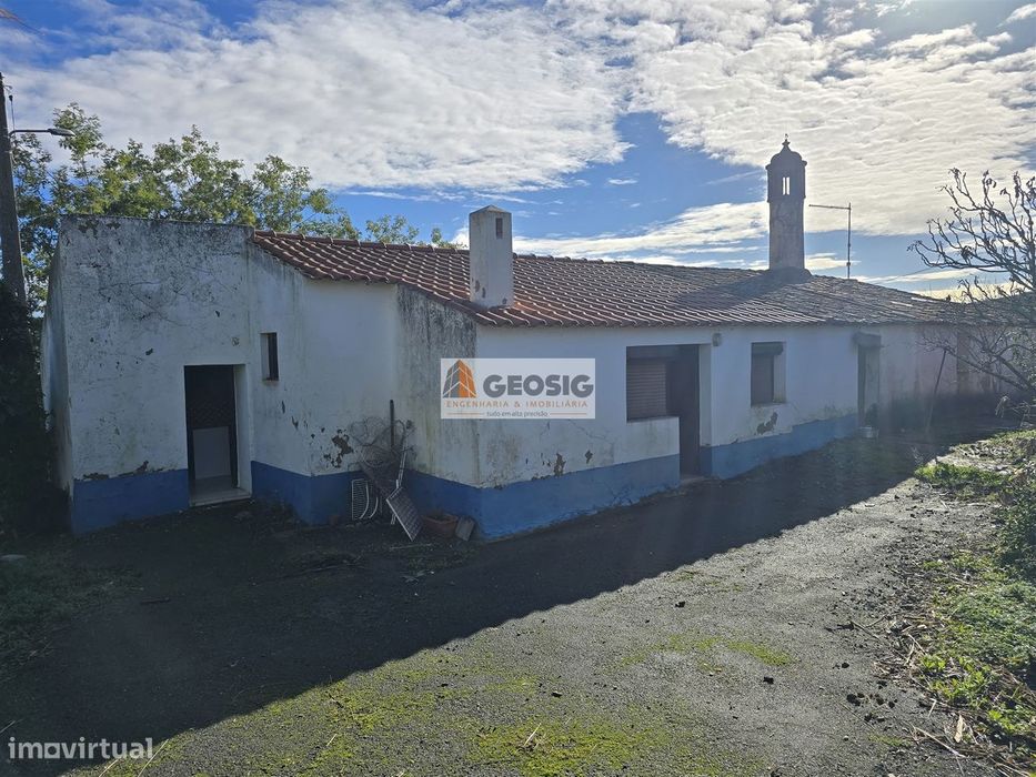 Moradia Geminada T2 Venda em Santa Clara-a-Nova e Gomes Aires,Almodôva