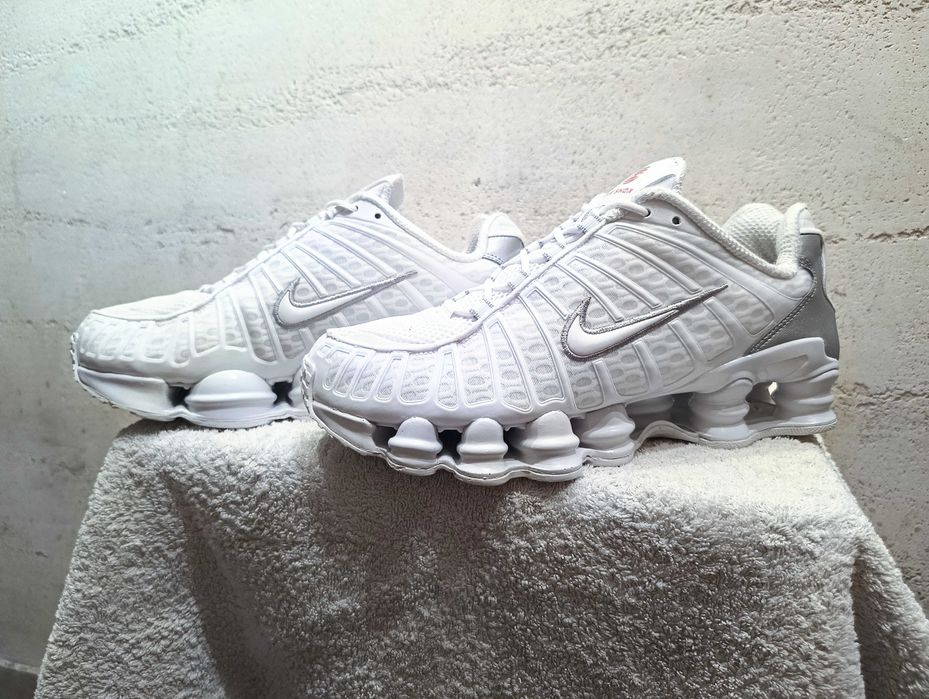 Męskie sneakersy NIKE SHOX TL r.41 stan bardzo dobry