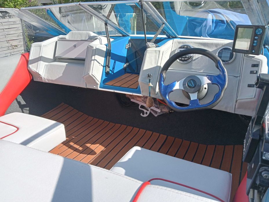 Motorówka łódź motorowa Bayliner capri cobra sprzedam lub zamienie